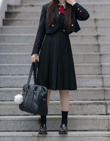 奶裙学院风日系背心裙水手服少女黑色护奶裙长袖衬衫短款西服领结xxl