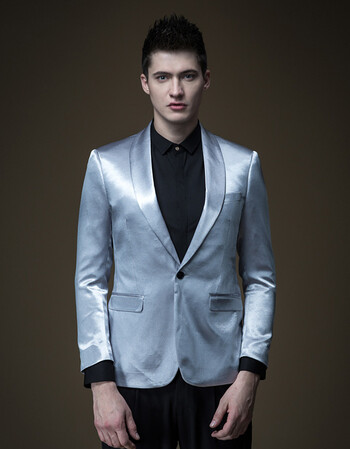 男装 西服 格诺菲驰(gonofeci) 格诺菲驰中青年小便西纯色时尚帅气