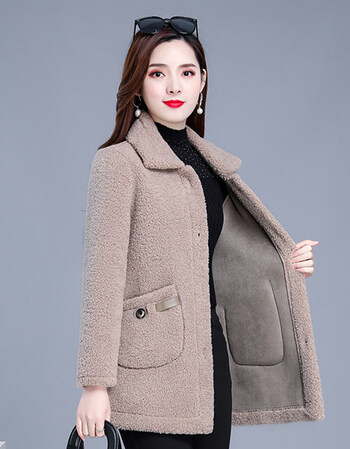 绒羊羔毛中老年女秋冬女士女式减龄显瘦加厚冬季保暖棉袄婆婆冬装外套