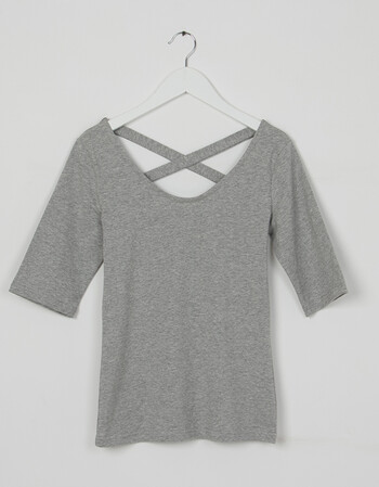 中袖t恤女衫土丅桖体血裇棉质上衣服单衣小款性感低领高弹力新品 灰色