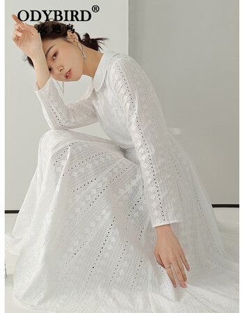 品牌女装2019春装新款娃娃领蕾丝连衣裙女大裙摆高腰裙气质白色长裙