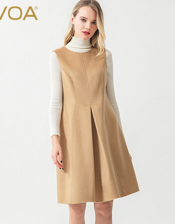 75微米山羊绒圆领无袖褶裥设计后背拉链修身淑女连衣裙 sa1018 白金浅