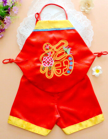 阿坡饵婴儿肚兜锦缎百岁周岁宝宝红肚兜护肚围吉祥儿童中国红肚兜