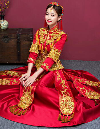 云梦轻秀禾服中式婚纱新娘礼服凤冠霞帔中国风