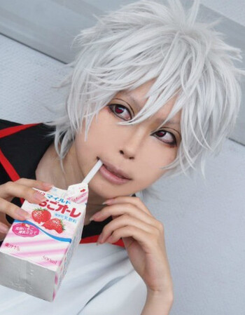 银魂cos假发 银白色 自然卷反翘短发 cosplay假发 银白色 均码