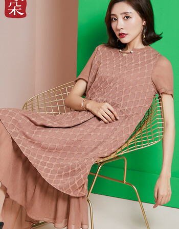 亦朵圆领优雅连衣裙 浅绯色 m