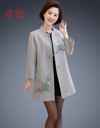 亭跃妈妈秋装毛呢外套2017新款潮中老年女装中长款大码呢子大衣中年女
