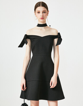 夏尔维纳糖力2018春装新款欧美女装黑色露肩一字领小礼服裙修身连衣裙