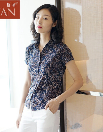 斯妍2018夏季新款真丝衬衫女翻领开襟宽松大码印花短袖衬衣桑蚕丝上衣