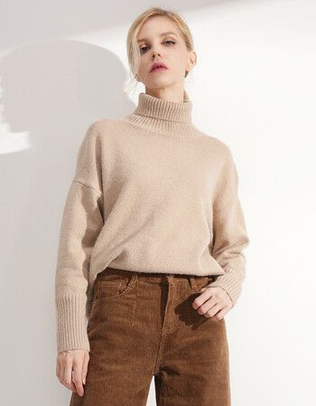 女装时尚高翻领针织毛衣女士品质宽松套头上衣女赠送运费险 浅驼色