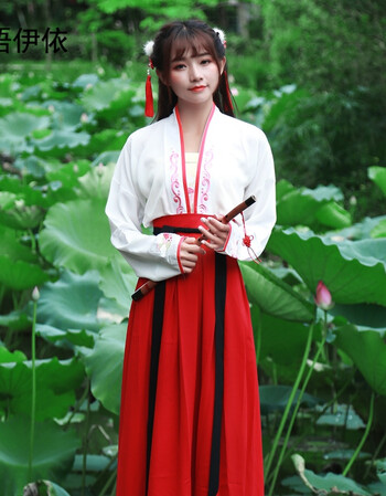 欧语伊依 汉族传统服饰舞台表演金鱼海浪绣花齐胸襦裙