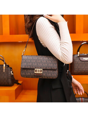 酷奇袋鼠包包it女包抖音网红真皮mk23包包轻奢斜字母挎包洋气马衔扣