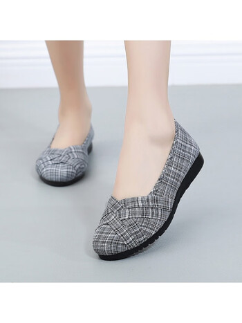 热风麦官方春夏款老北京布鞋女单鞋透气工作鞋格子布面豆豆鞋舒适耐磨