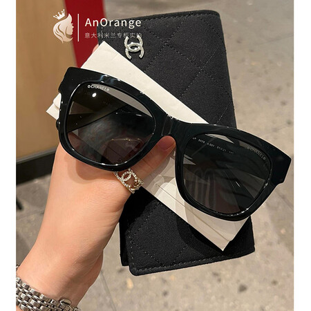 香奈儿（Chanel）男女同款墨镜爱心双C黑色方框太阳镜眼镜...