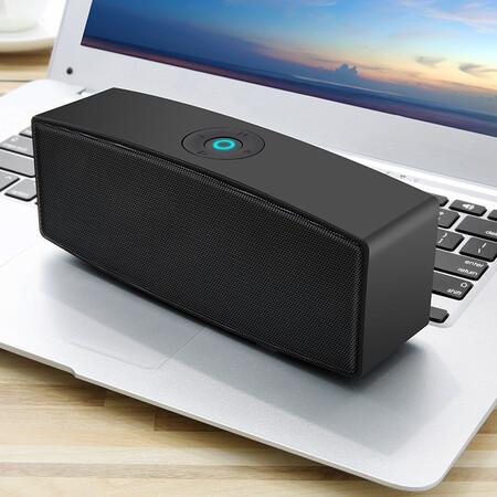 蓝悦a11蓝牙音箱低音炮双喇叭配置,搭配低音振膜,声音浑厚无杂音