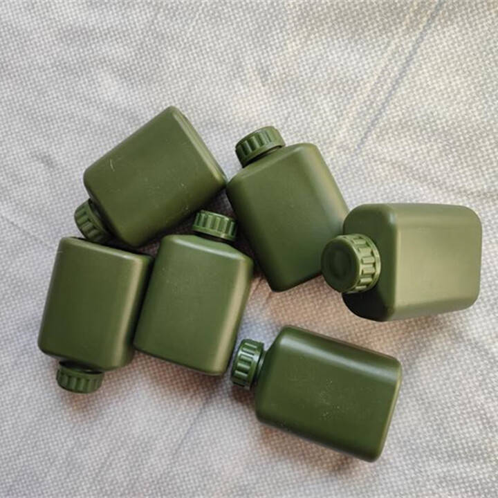 晋范 95型塑料油壶 户外便携式单人战术擦拭工具润滑油壶绿色 绿色1个