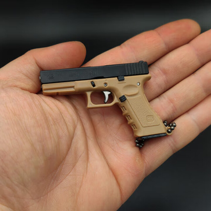 1:3迷你格洛克g17模型合金钥匙扣挂件成人礼物儿童玩具手枪礼品 手动