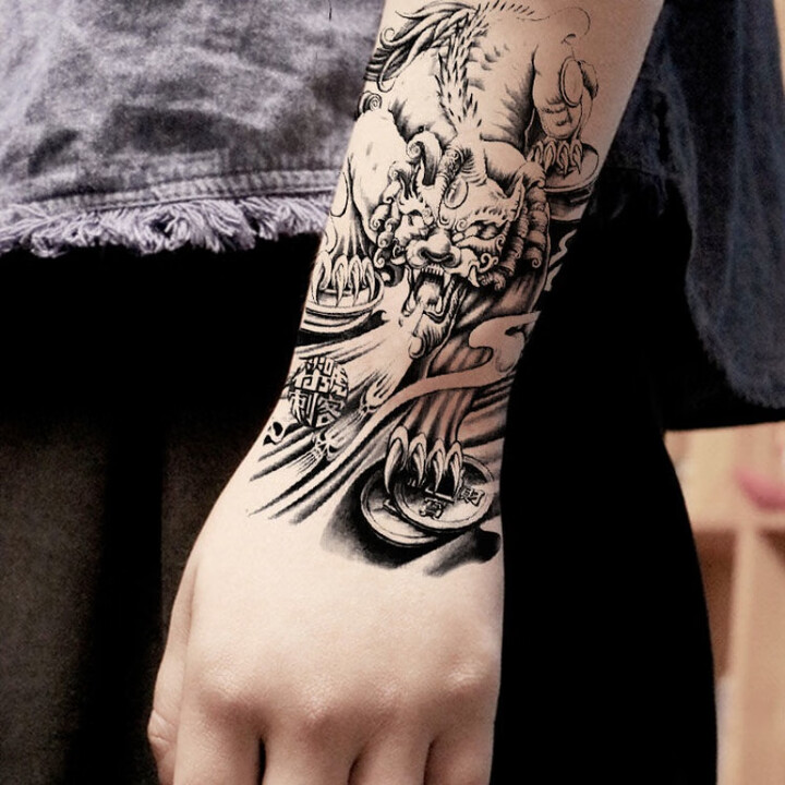 千色集麒麟貔貅穷奇纹身贴防水男花臂半臂手臂仿真刺青贴纸买 一张