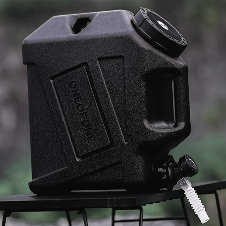 ONE OF ONE户外水桶食品级储水桶带盖蓄水桶露营家用带龙头水箱 车载饮用储 黑色水桶 10L