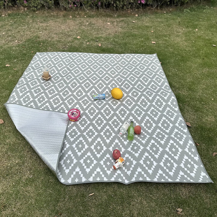 叶余户外野餐垫防油风可折叠野餐垫防水摆摊户外一次性便携野餐垫 民族风【底部铝膜】 1X1米【不赠送收纳袋】