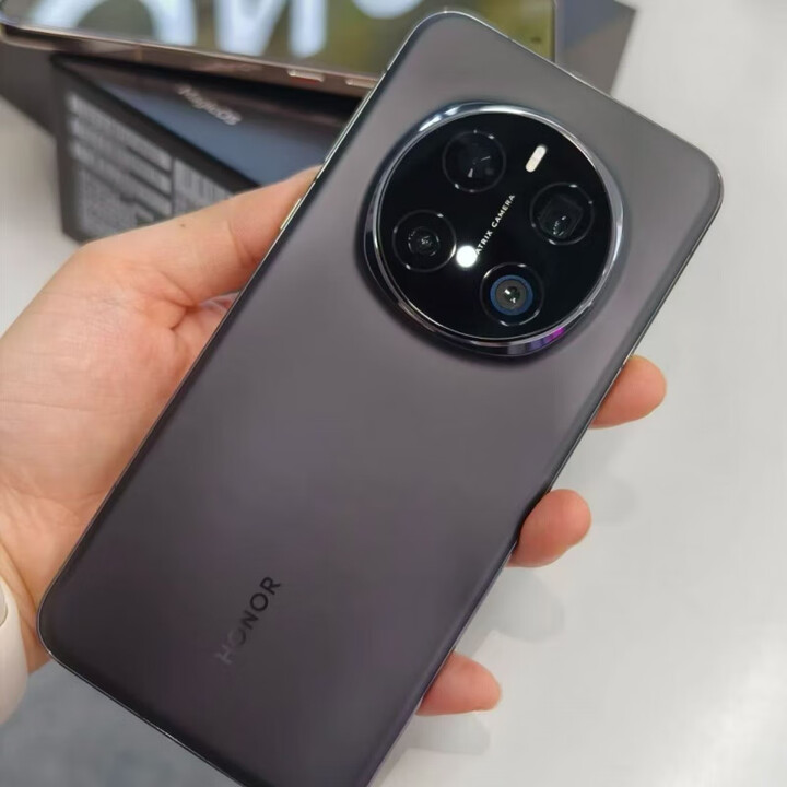 荣耀honor/荣耀 Magic7Pro（展机）第三代青海湖电池MagicOS 9.0 5G智能手机赠送运费险详询客服 绒黑色 16GB+1TB