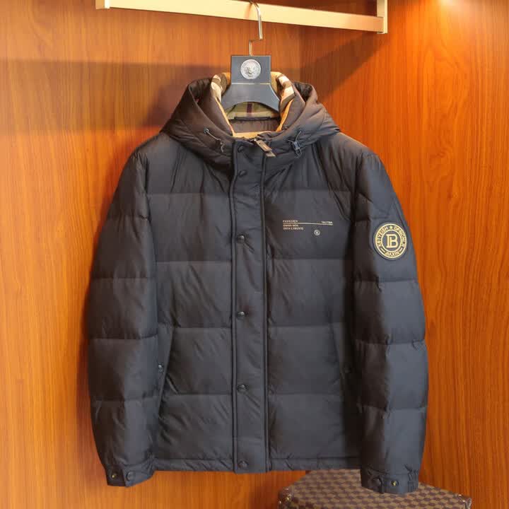 B PRORSUM巴宝莉欧货高端90白鸭绒羽绒服男士冬季加厚保暖宽松羽绒衣连帽外 黑色 均码 48【图片 价格 品牌 报价】-京东