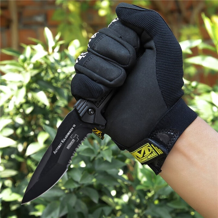 挺进者DA-1高锋利折叠小刀 户外野营生存求生刀 带锯齿防身防卫折刀 