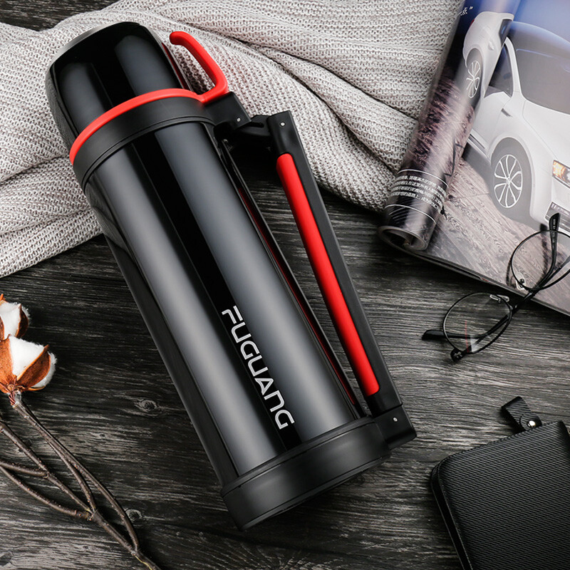 Fuguang yuehang TRAVEL KETTLE 304 stainless steel large capacity thermos vehicle mounted vacuum thermos outdoor thermos black 2.2L (wfz6047-2200)