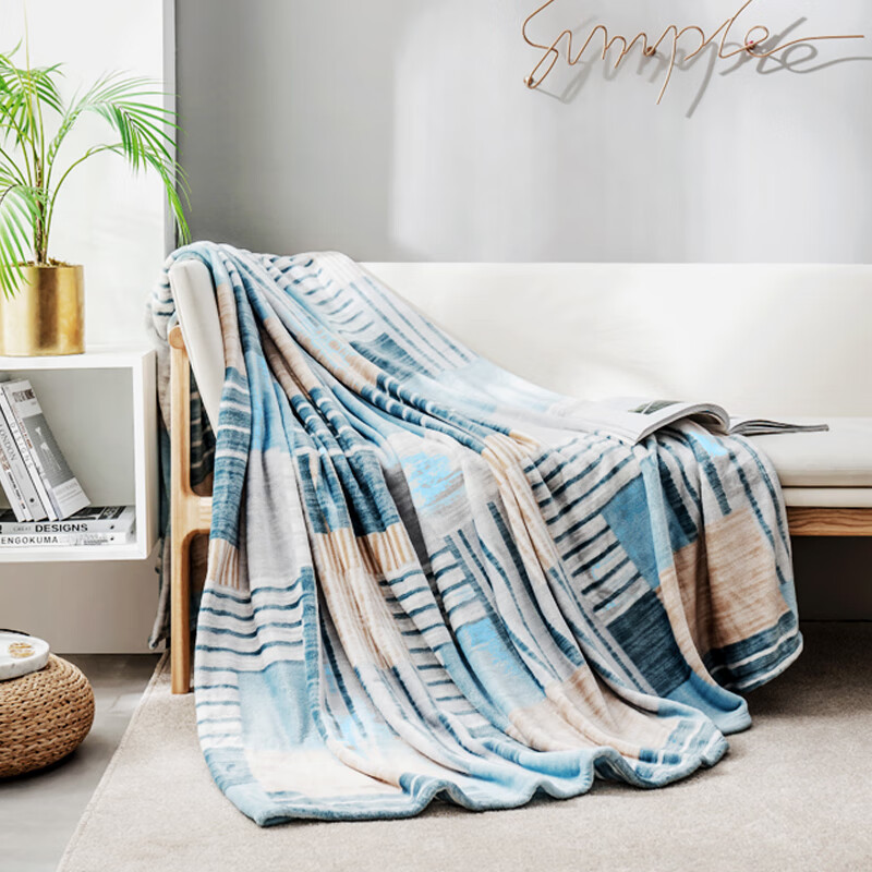 Jingdong jingzao Nordic style small cover blanket 100 * 140cm flange flannel blanket thin blanket air conditioning blanket summer nap blanket