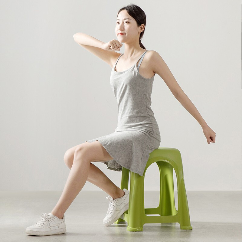 茶花塑料凳子高脚凳加厚家用客厅简约防滑餐桌凳折叠便携板凳4个 蓝色（爱乐高凳39*39*46cm） 【4只装】