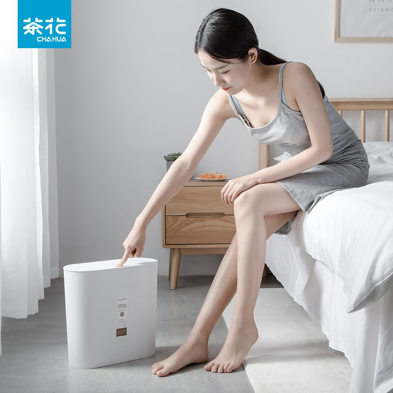 茶花柯琳按压弹盖式垃圾桶大号带盖家用厨房办公室纸篓204003 【10.8L大号窄边垃圾桶】白色