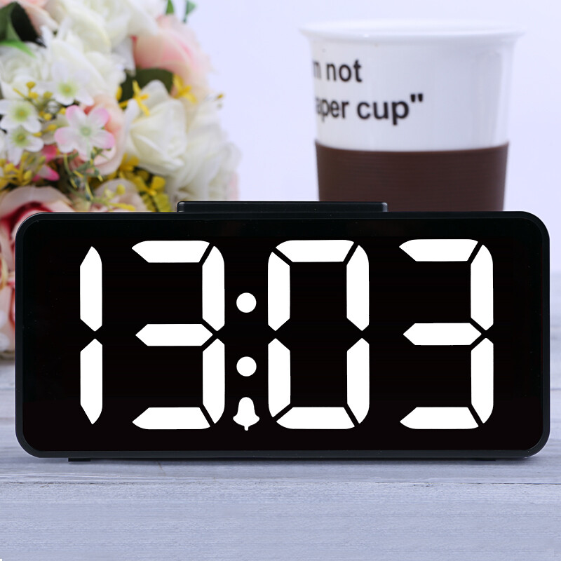 Hanse creative large screen desk clock luminous mute alarm clock fashion seat clock LED clock living room bedroom alarm clock ha89 black white light