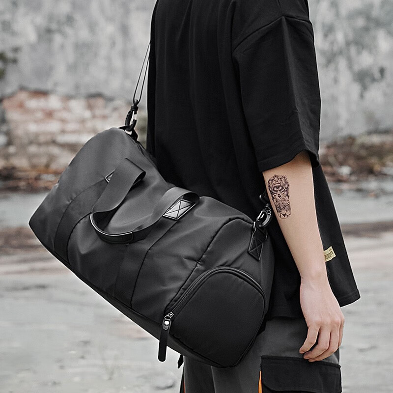 Light rider short distance travel bag men's portable dry wet separation sports fitness bag women's single shoulder oblique cross bag tide outflow difference luggage bag multifunctional travel bag 6202 black small