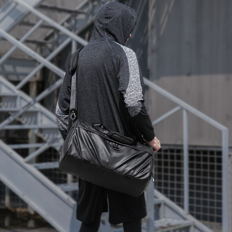Victoria traveler travel bag men's portable large capacity sports bag fitness bag men's and women's dry wet separation large capacity short distance travel luggage bag 7070 black