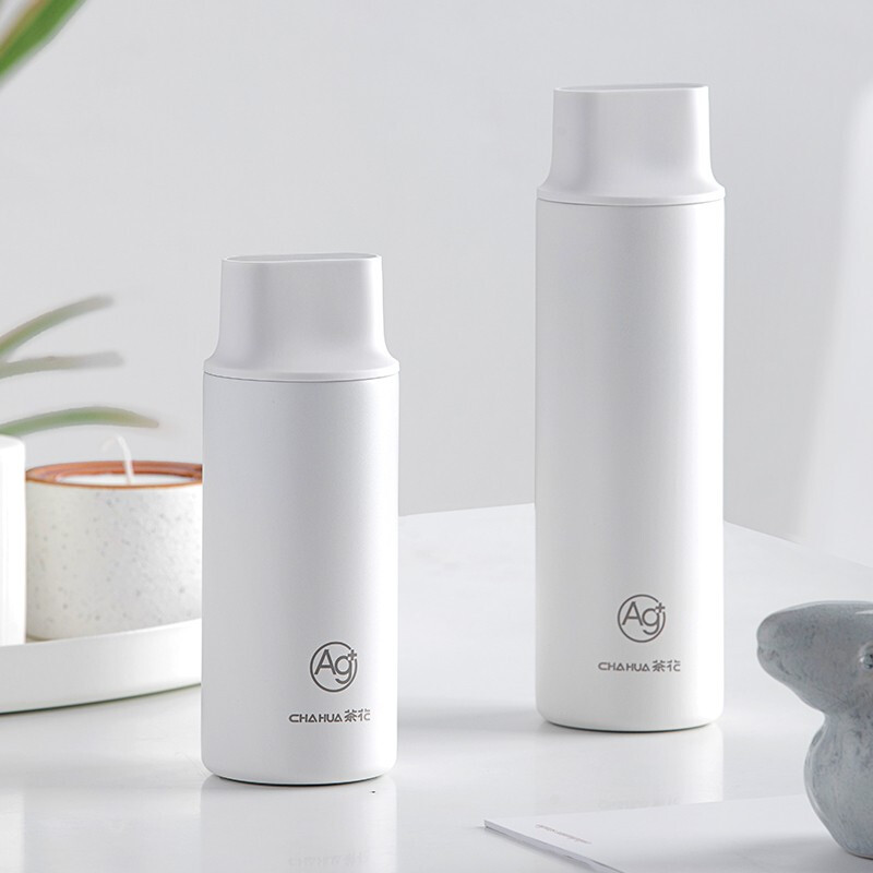 茶花不锈钢保温杯男女户外旅行水杯便携防滑学生茶杯时尚茶杯外带 300ml 黑色