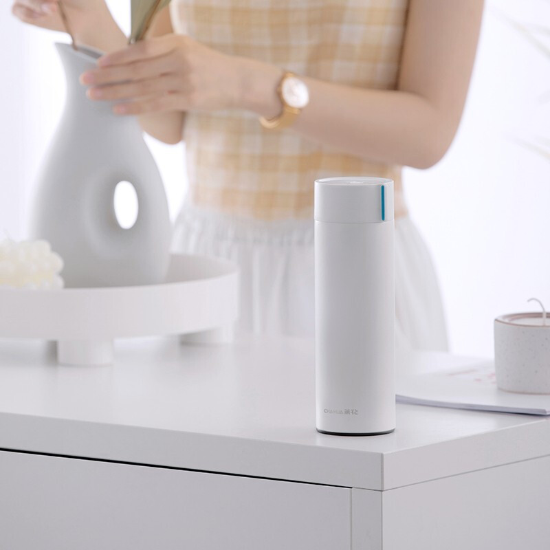 茶花（CHAHUA）不锈钢保温杯男女户外旅行水杯便携防滑学生茶杯时尚茶杯外带 黑色 450ml