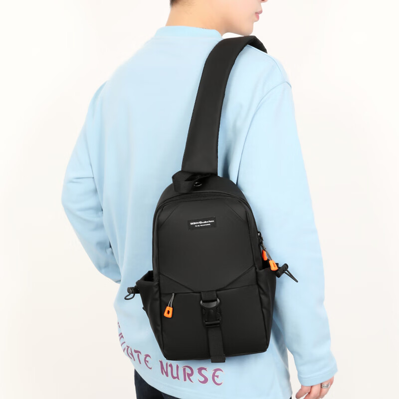 酷龙达户外休闲大容量胸包斜挎包时尚斜背包学生单肩包男生女生简约腰包 CLD-B9916 黑色款