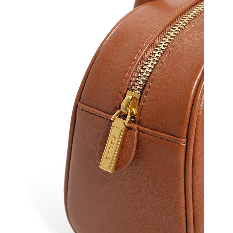 百丽复古简约保龄球包肩斜挎手提包X6288CX2 焦糖棕 F