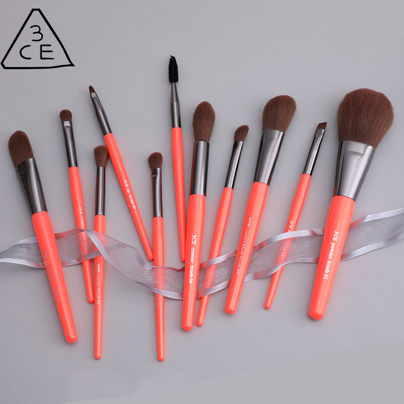 3CE orange 11 makeup brush sets, foundation brush, eye shadow brush, powder brush, blush brush, mask brush, lip brush, beauty brush, high gloss brush, the Qixi Festival, birthday gift, and girls.