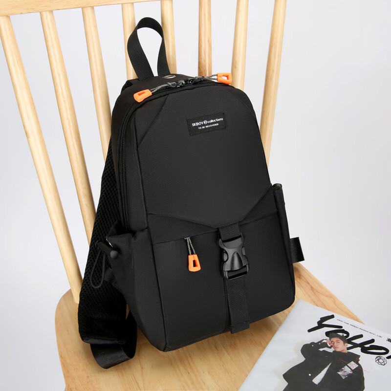 酷龙达户外休闲大容量胸包斜挎包时尚斜背包学生单肩包男生女生简约腰包 CLD-B9916 黑色款