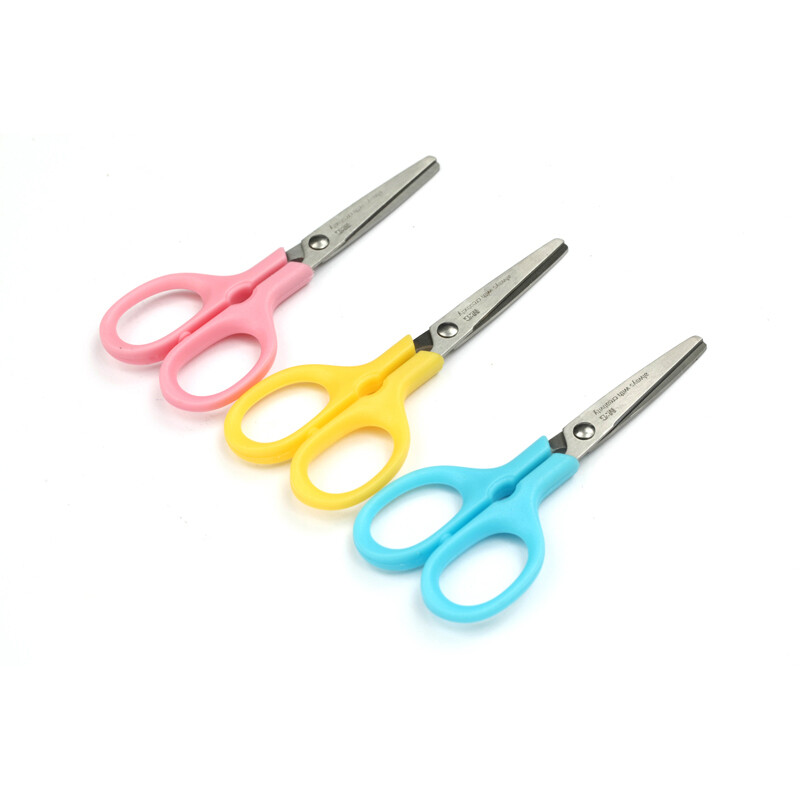 Chenguang (M & G) student scissors 120mm1, color random ass91333