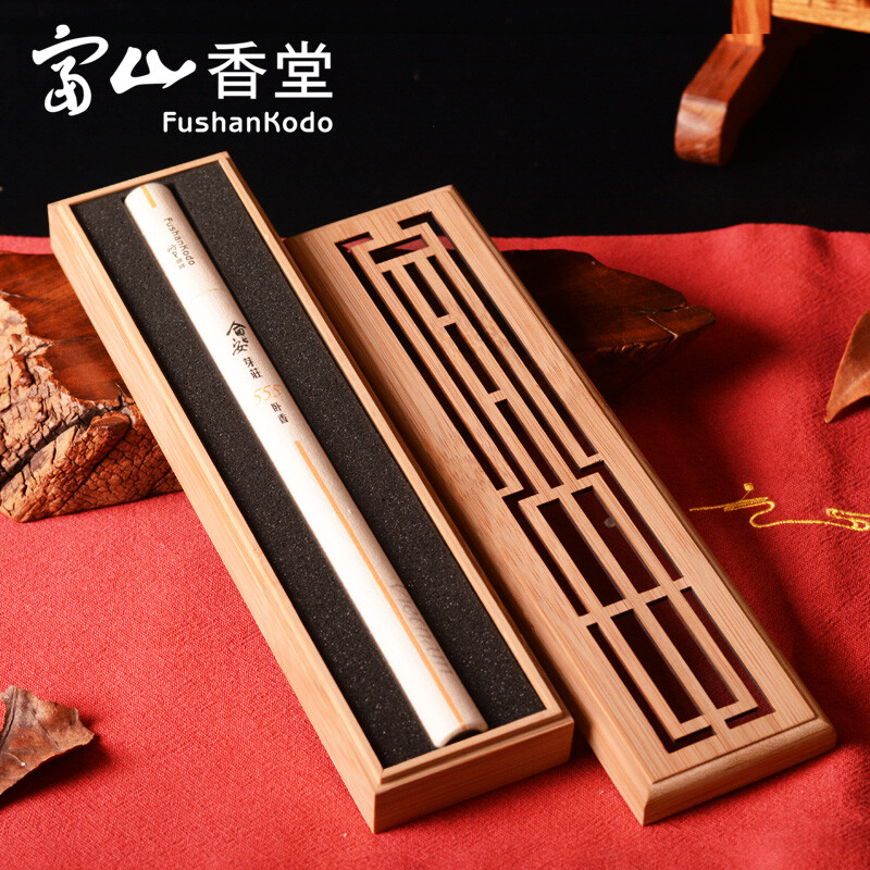 Taiwan Fushan incense hall rich bamboo travel Incense Gift Box Vietnam Nha Trang Hainan aloe set portable rich bamboo incense stove indoor incense Club Anya Trang 555 set