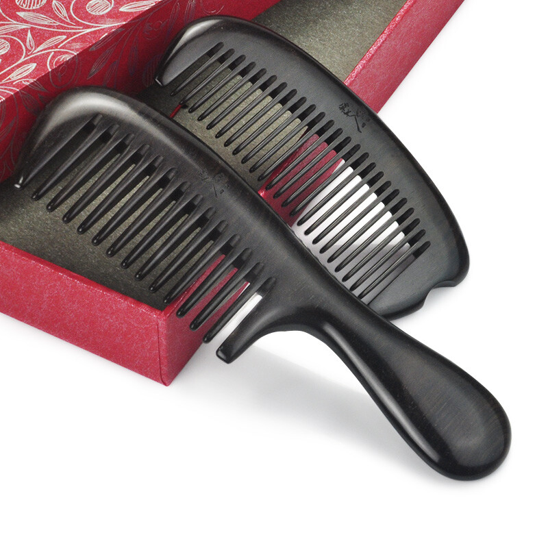 Yumei black sandalwood set natural whole wood combs gift box set for friends, family and leaders
