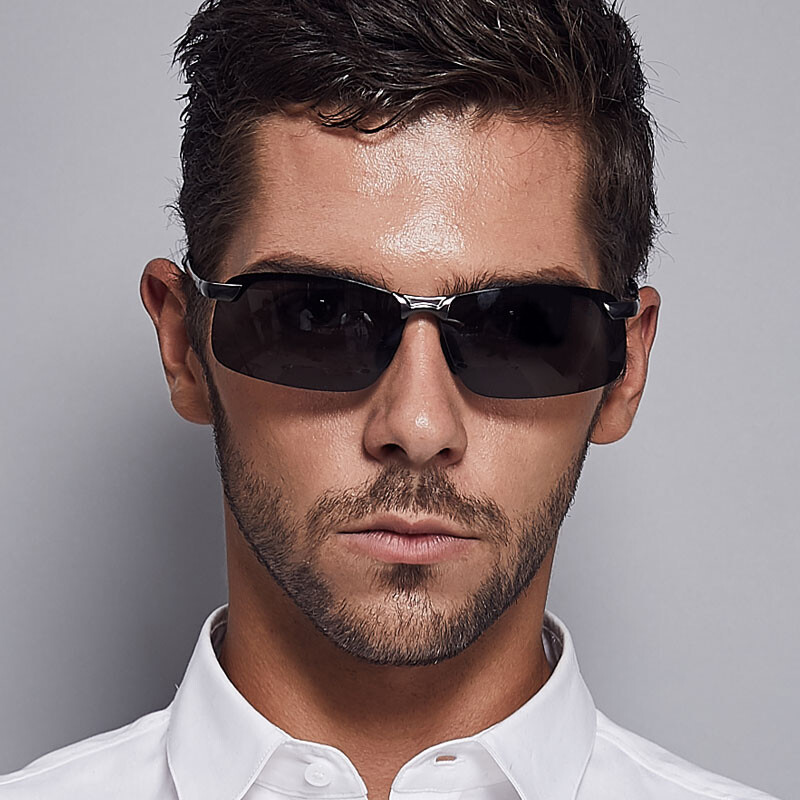 Lian San Sunglasses men's polarized sunglasses aluminum magnesium Sunglasses Sports toad glasses sun shading driving glasses professional riding glasses 3043 gun gray frame dark green polarizer