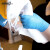 一次性丁腈手套加厚耐磨防水防油耐腐蚀家务清洁工业科研防护手套 【APFNC】标准蓝色丁腈100只 S小号