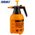 海斯迪克HKxy-48 喷雾器 气压式喷壶 塑胶洒水壶 喷水壶清洁工具 喷壶 橙红2L