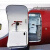 韬戎 空客A320舱门 至少包含一个登机门 和一个应急逃生门 含门框