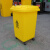 废物垃圾桶大号黄色生活化学品脚踏诊所医院污物户外加厚大型 100升大轮子
