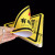 配电箱当心触电安全警示贴纸小心有电危险标识牌高压防触电标签语 红边高压危险 8x8cm