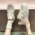 金熊格2024新款休闲小白鞋女夏季透气增高厚底板鞋软底轻便网面运动鞋 米白色 35